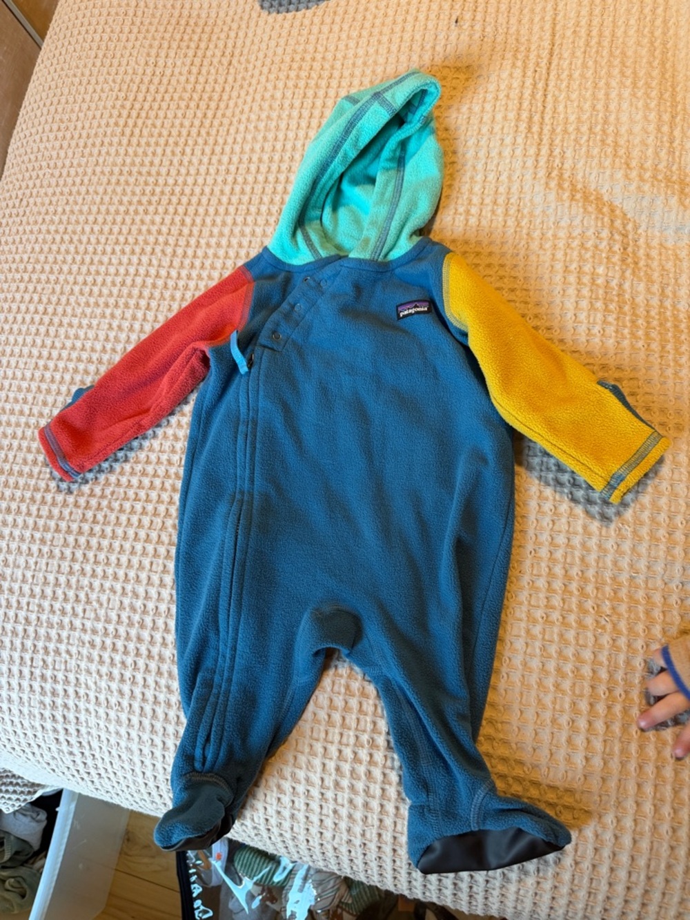 Patagonia fleece onesie 0-3 months
